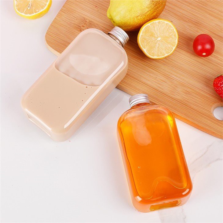 China Plastic Drink Bottles factory
